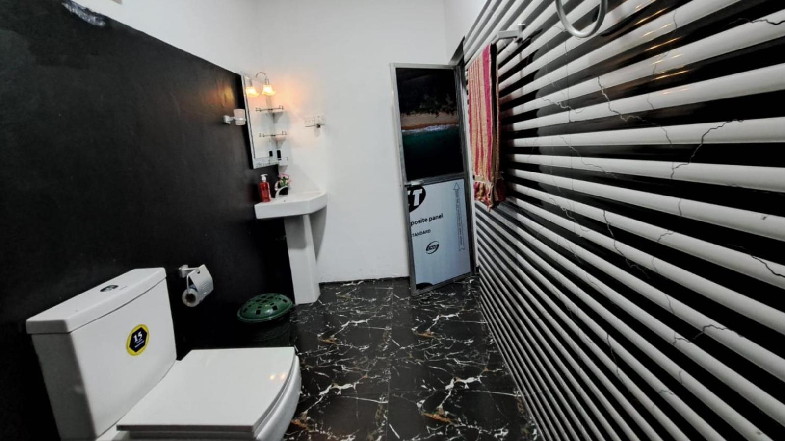 Kavidi Villa Home Stay Tangalle Værelse billede